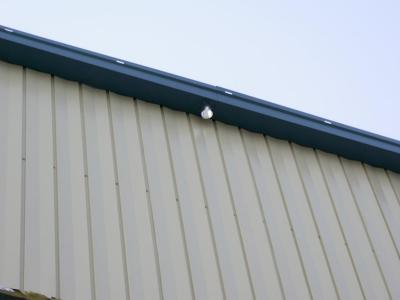 波形の鋼鉄壁および屋根ふきシート
